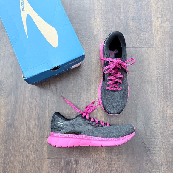 NIB Brooks Trace 2 Run Wild Running Shoes | Cosmic Cheetah | 8 - Picture 2 of 6